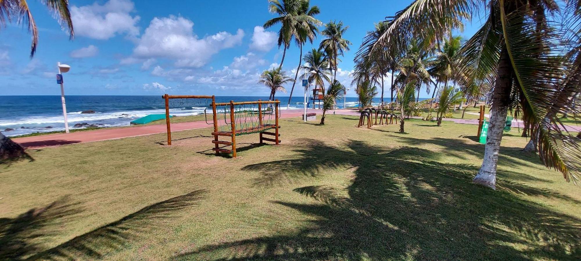 COSTE0100 - Duplex com jacuzzi e vista mar por Beehost Villa Salvador Exterior foto